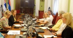 22 June 2017 The Chairperson of the Committee on Spatial Planning, Transport, Infrastructure and Telecommunications in meeting with the representatives of the Republic Geodetic Authority and the Municipal Real Estate Cadastre Office – Vracar
